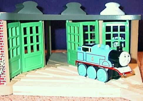 Das Eisenbahndepot mit Thomas