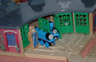 Gordon und Edward im Depot
